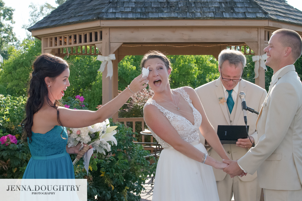 Maine Wedding Photographer (116 of 36) brides tears