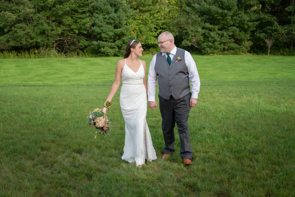 York Maine Bride and Groom Wedding Photographer Jenna Doughtry